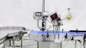 Étiqueteuse automatique pour bouteilles rondes
